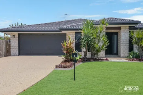 4 Seashell Ct, Lammermoor, QLD 4703