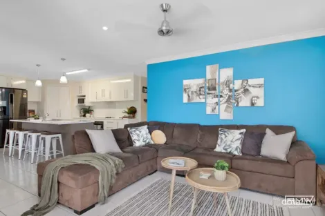 Property photo of 4 Seashell Court Lammermoor QLD 4703