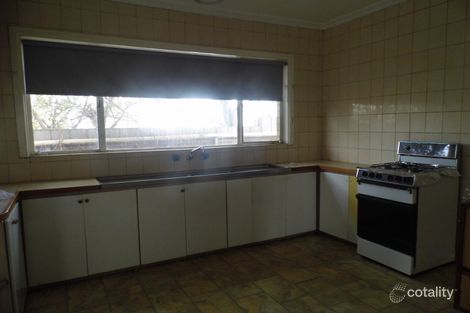 Property photo of 8 Millers Road Brooklyn VIC 3012