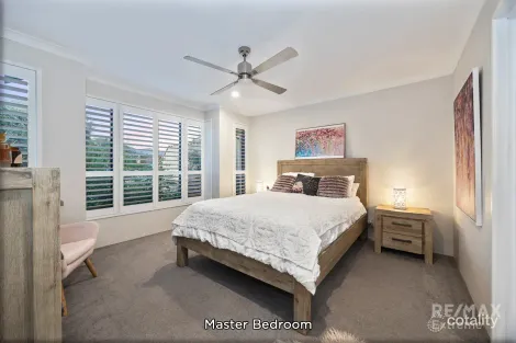Property photo of 2 Odiham Way Butler WA 6036