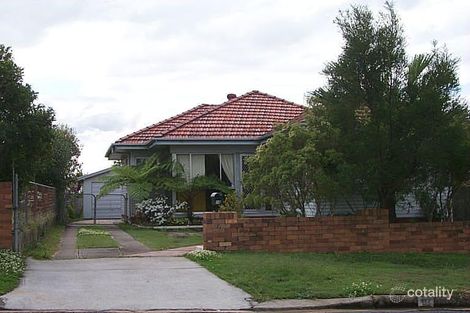 18 Woodhill Ave, Coorparoo, QLD 4151