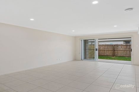 Property photo of 1/19 Hilary Street Morayfield QLD 4506
