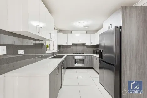 Property photo of 3/2 Hamel Place Doonside NSW 2767