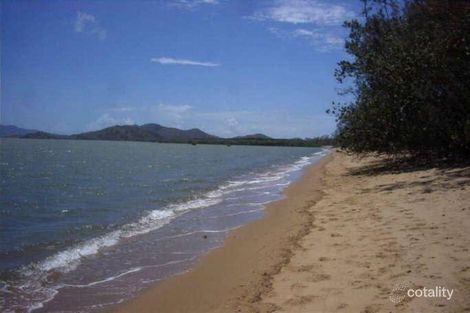 Property photo of 9 Donostia Crescent Bushland Beach QLD 4818