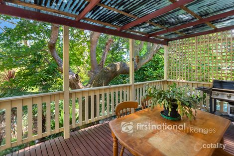 Property photo of 19 Macclesfield Road Emerald VIC 3782