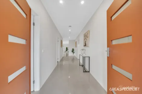 Property photo of 44 Banker Street Kurunjang VIC 3337