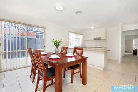 Property photo of 5 Klippel Way Caroline Springs VIC 3023