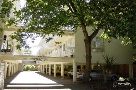 31/4 Wando Gr, St Kilda East, VIC 3183