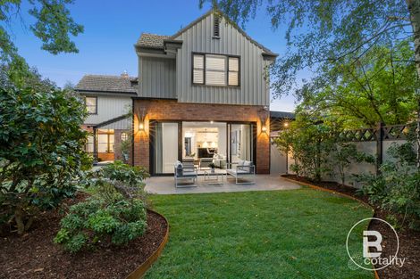 Property photo of 2 The Boulevarde Lake Wendouree VIC 3350