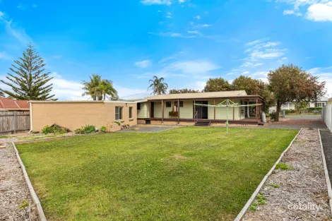 Property photo of 4 Ulm Road Sanctuary Point NSW 2540