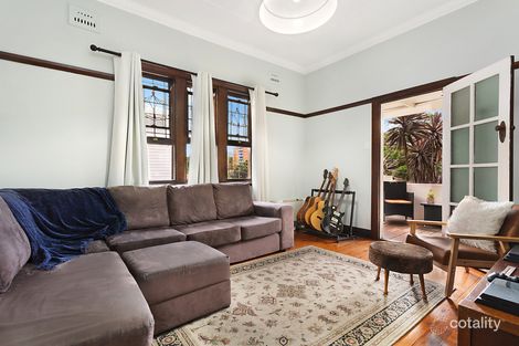 Property photo of 21 Rowland Avenue Wollongong NSW 2500