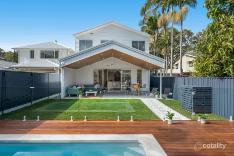 Property photo of 32 Lucy Street Thorneside QLD 4158