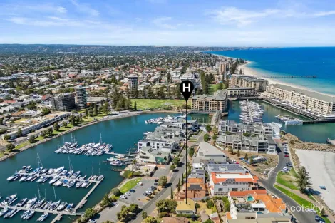 2 Patawalonga Frtg, Glenelg North, SA 5045