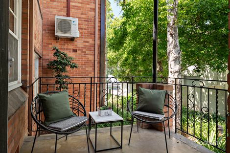Property photo of 2/562 Toorak Road Toorak VIC 3142