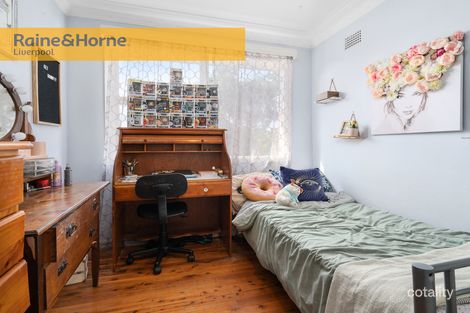 Property photo of 2 Rachel Crescent Mount Pritchard NSW 2170