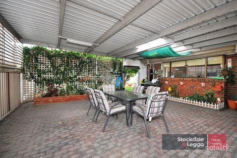 Property photo of 3 Kenthurst Court Mill Park VIC 3082