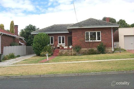 131 Gwenyfred Rd, Kensington, WA 6151