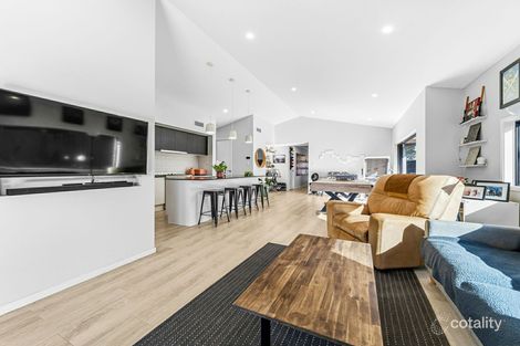 Property photo of 35 Escalade Circuit Pallara QLD 4110