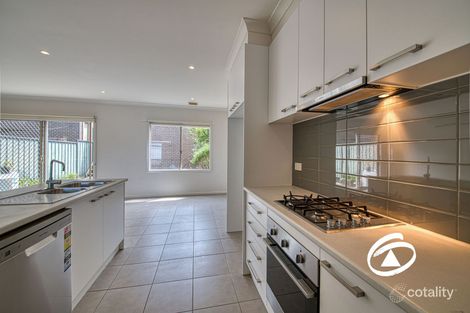 Property photo of 67 Atlantic Drive Pakenham VIC 3810