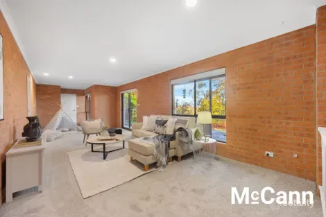 Property photo of 19 Harbison Crescent Wanniassa ACT 2903