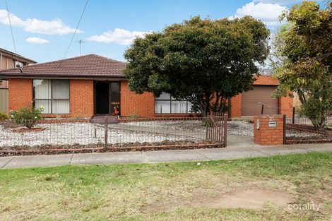 Property photo of 30 Cassowary Avenue Werribee VIC 3030
