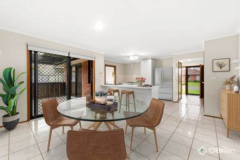 Property photo of 21 Ballanee Grove Cranbourne North VIC 3977