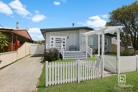 Property photo of 50 Brennon Road Gorokan NSW 2263