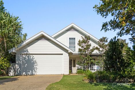 5 Mia Ct, Ocean Shores, NSW 2483