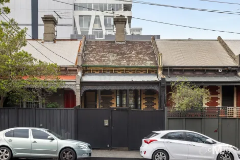 Property photo of 176 Boundary Road North Melbourne VIC 3051
