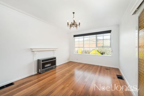 Property photo of 3/26 Simpsons Road Box Hill VIC 3128