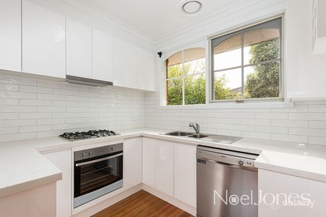 Property photo of 3/26 Simpsons Road Box Hill VIC 3128