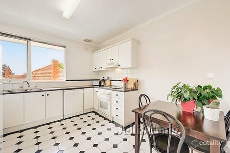 Property photo of 3/17 Wolseley Close Mont Albert VIC 3127