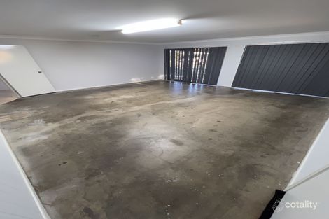 Property photo of 11 Cowan Crescent Emerald QLD 4720