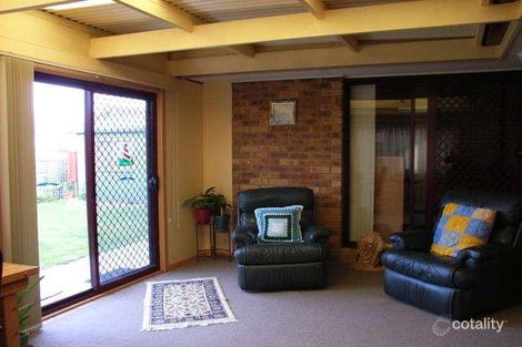 Property photo of 8 Toonalook Parade Paynesville VIC 3880