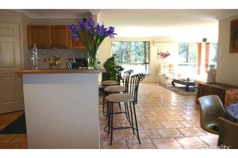 Property photo of 20 Anchorage Circle Summerland Point NSW 2259