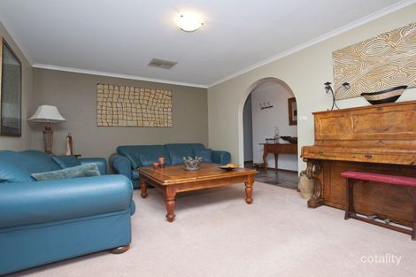 Property photo of 8 Beaufort Retreat Gordon ACT 2906