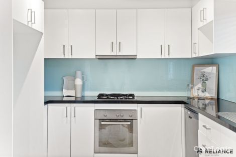 19 Morris St, Melton South, VIC 3338