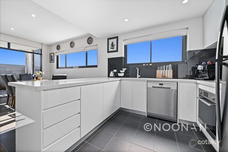 Property photo of 13/15-17 Pearce Avenue Peakhurst NSW 2210