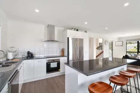 Property photo of 11 Erythos Grove St Helens TAS 7216