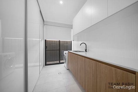 Property photo of 20 Navarra Way Caversham WA 6055