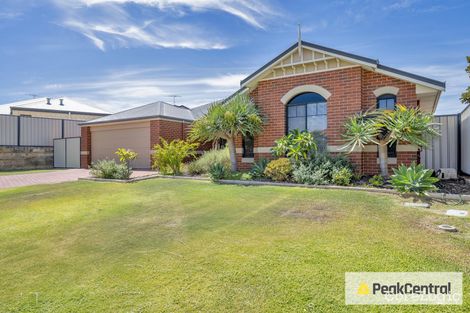 Property photo of 3 Walnut Way Meadow Springs WA 6210