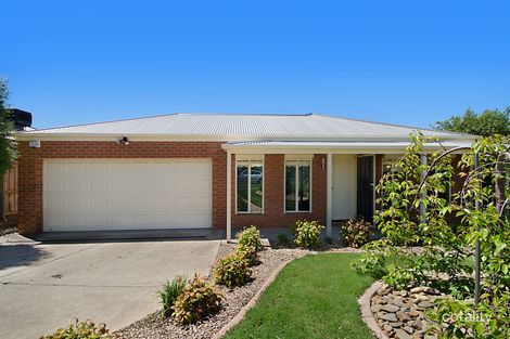 Property photo of 18 Malinda Crescent Bell Park VIC 3215