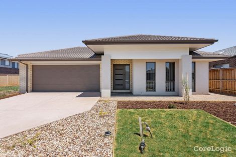 Property photo of 39 Grassbird Drive Point Cook VIC 3030