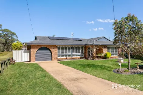 32 Towers Rd, Shoalhaven Heads, NSW 2535
