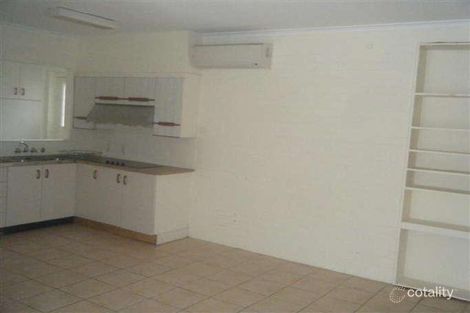 7 Robert St, Torquay, QLD 4655