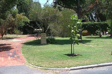 30 Farrin St, Attadale, WA 6156