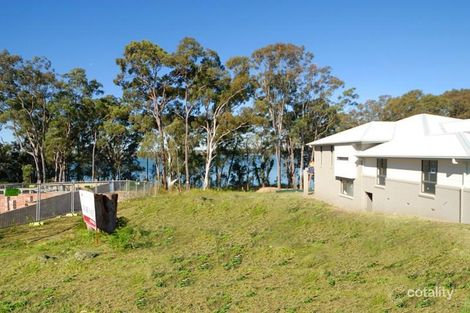 17 Halwin Cl, Wyee Point, NSW 2259
