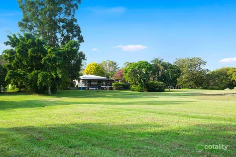 Property photo of 373 Beachmere Road Beachmere QLD 4510