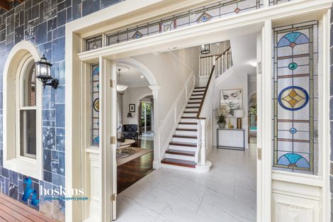 Property photo of 2 Jenkins Close Ringwood North VIC 3134
