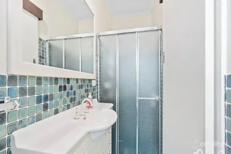 Property photo of 1 Hakea Street Mount Gambier SA 5290